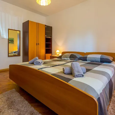 Haustierfreundliches Mit Grosser Terrasse Und Grandiosen Blick Auf Apartament