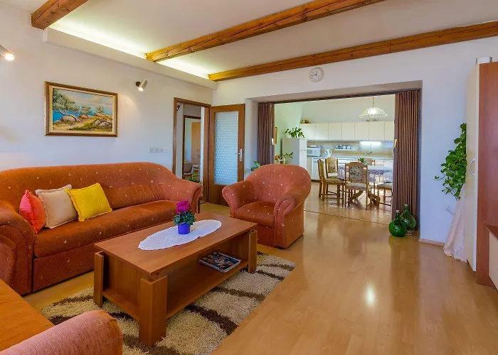 Apartamento Haustierfreundliches Mit Grosser Terrasse Und Grandiosen Blick Auf Dramalj