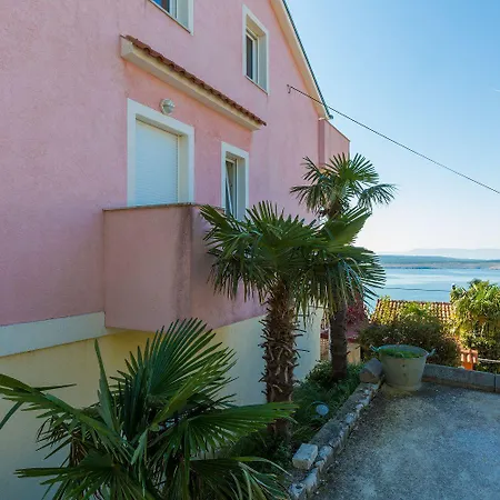Haustierfreundliches Mit Grosser Terrasse Und Grandiosen Blick Auf Dramalj